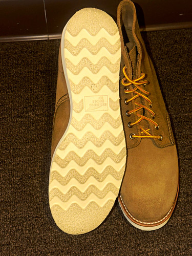 Red wing boots - red,